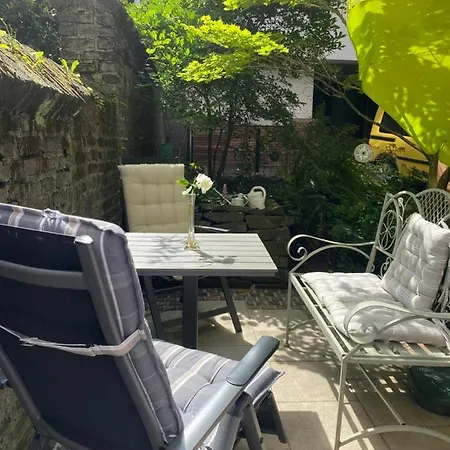 Gehen & Fahrrad Elberfeld Apartament
